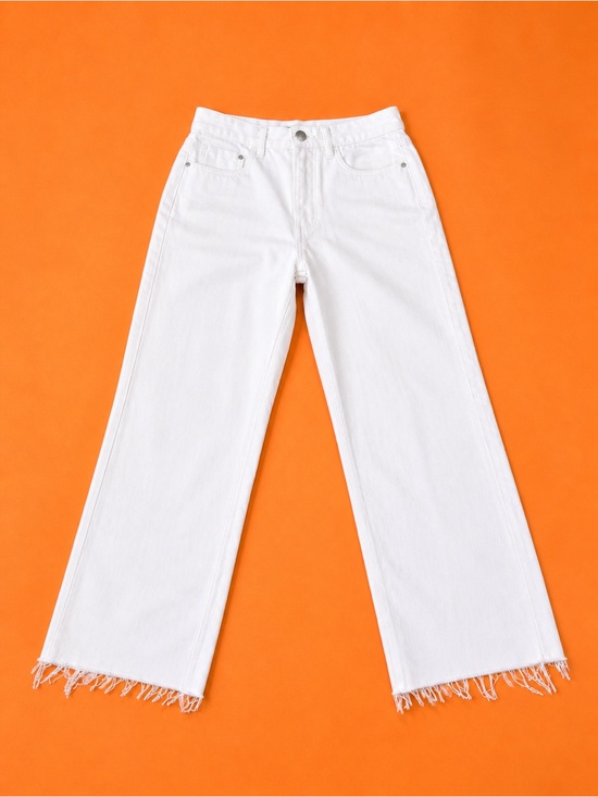 Zara Denim - Zara White Straight Leg Jeans Raw Hem Denim Pants Coastal Chic Size 2 Hamptons